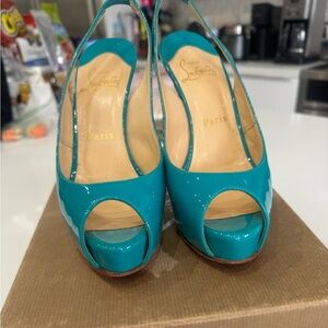 CHRISTIAN LOUBOUTIN Vendome Sling 120 teal patent peep toe platform